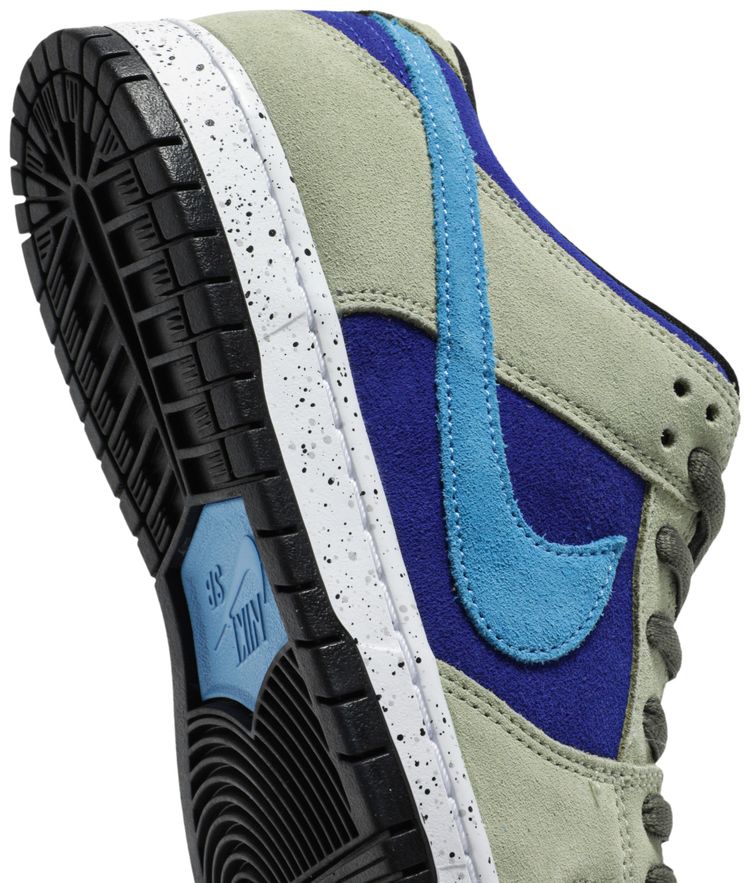 Nike Dunk Low SB ACG Celadon