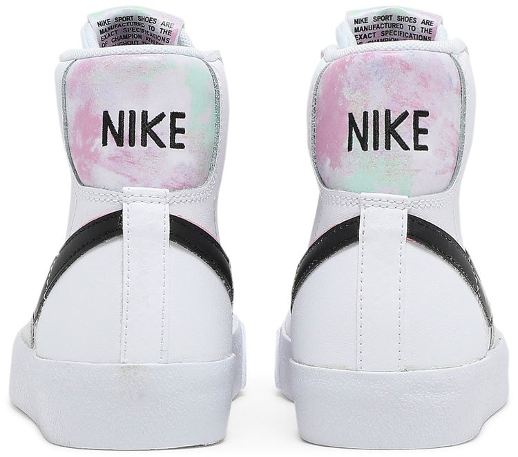 Nike Blazer Mid 77 SE GS White Arctic Punch