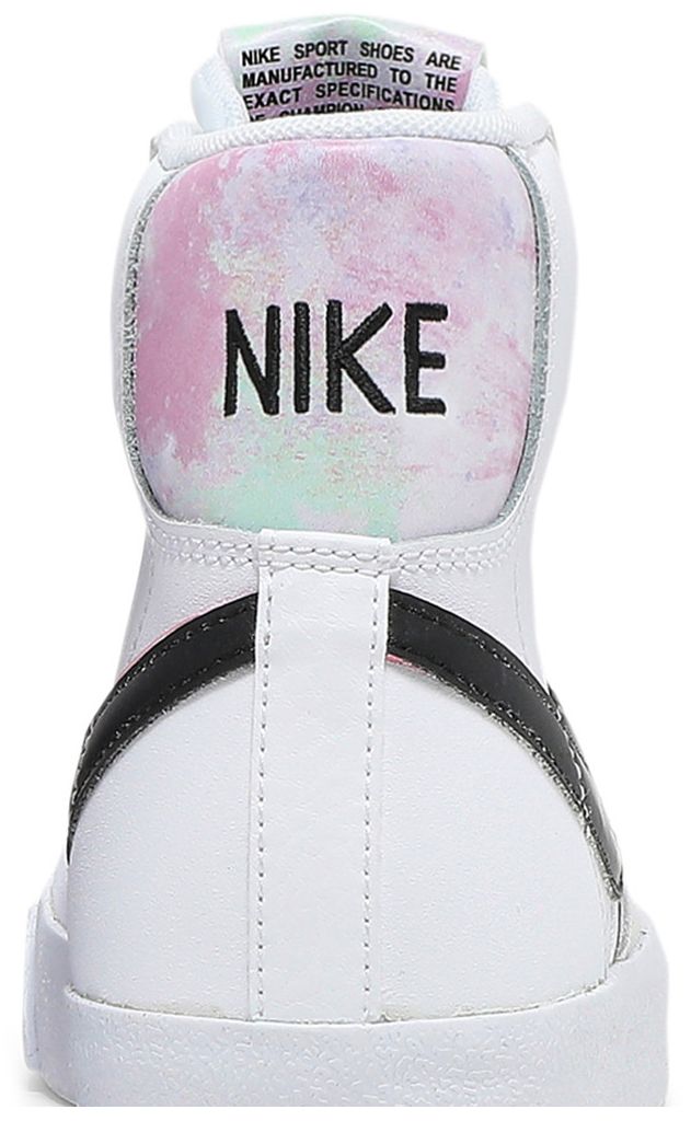 Nike Blazer Mid 77 SE GS White Arctic Punch
