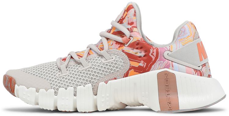 Nike Wmns Free Metcon 4 Desert Sand Crimson Bliss