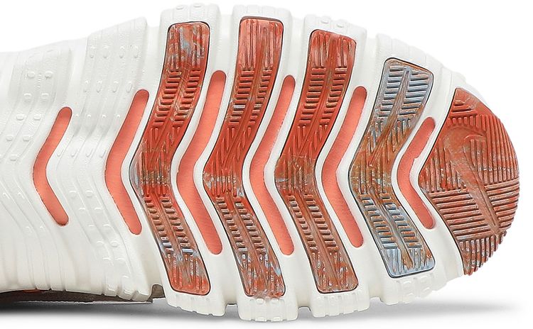 Nike Wmns Free Metcon 4 Desert Sand Crimson Bliss