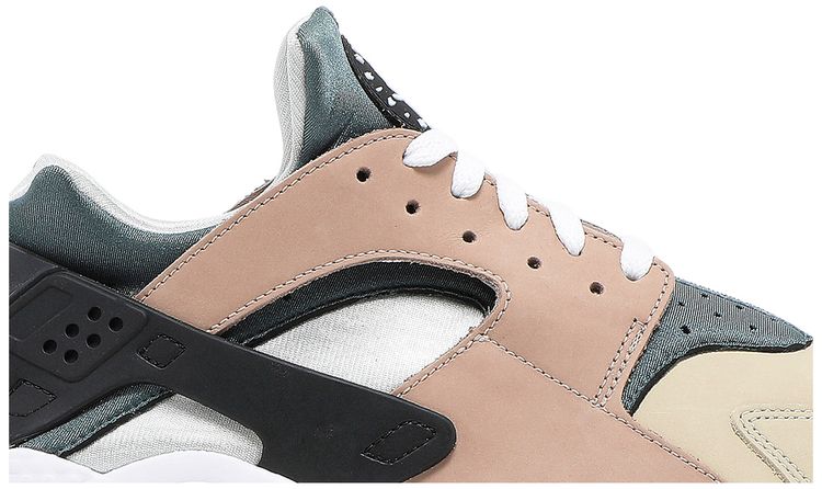 Nike Air Huarache OG Escape