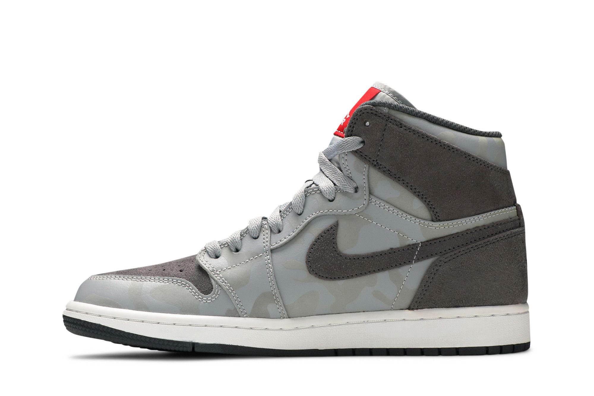 Buy Air Jordan 1 Retro High Premium Grey Camo AA3993 027 GOAT UK
