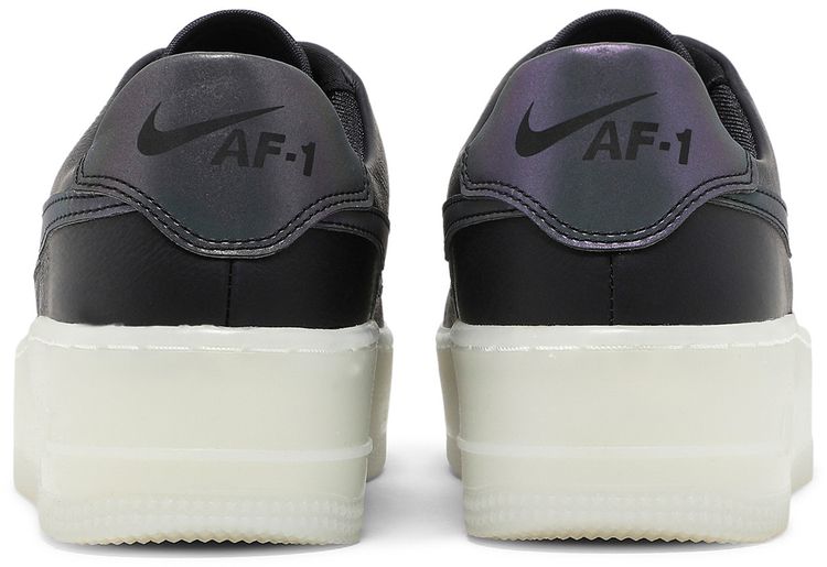 Nike Wmns Air Force 1 Sage Low LX Oil Grey