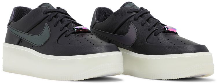 Nike Wmns Air Force 1 Sage Low LX Oil Grey