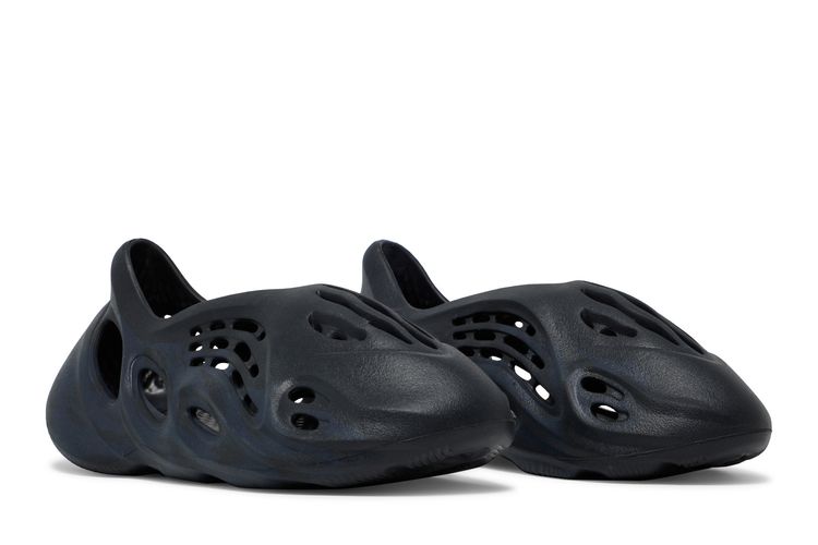 Size Adidas Yeezy Foam Runner 'Mineral Blue'