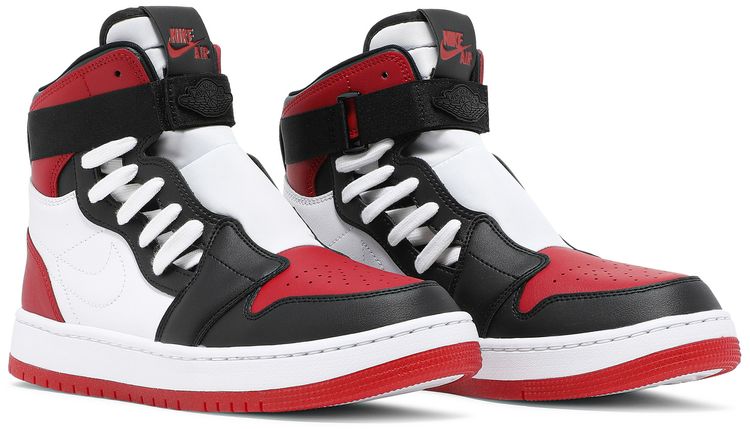 Wmns Air Jordan 1 Nova XX Bred Toe