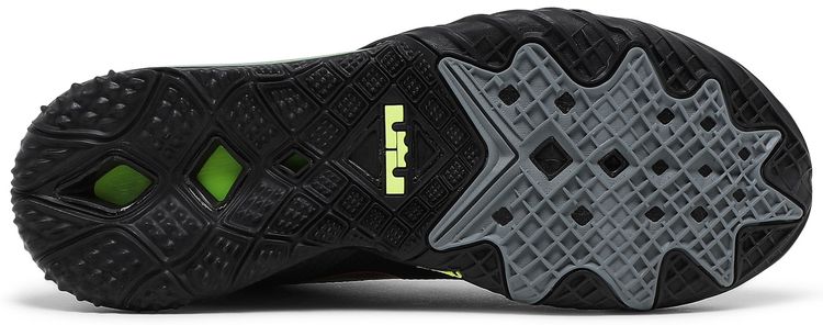 Nike LeBron 18 Low Air Max 95 Greedy