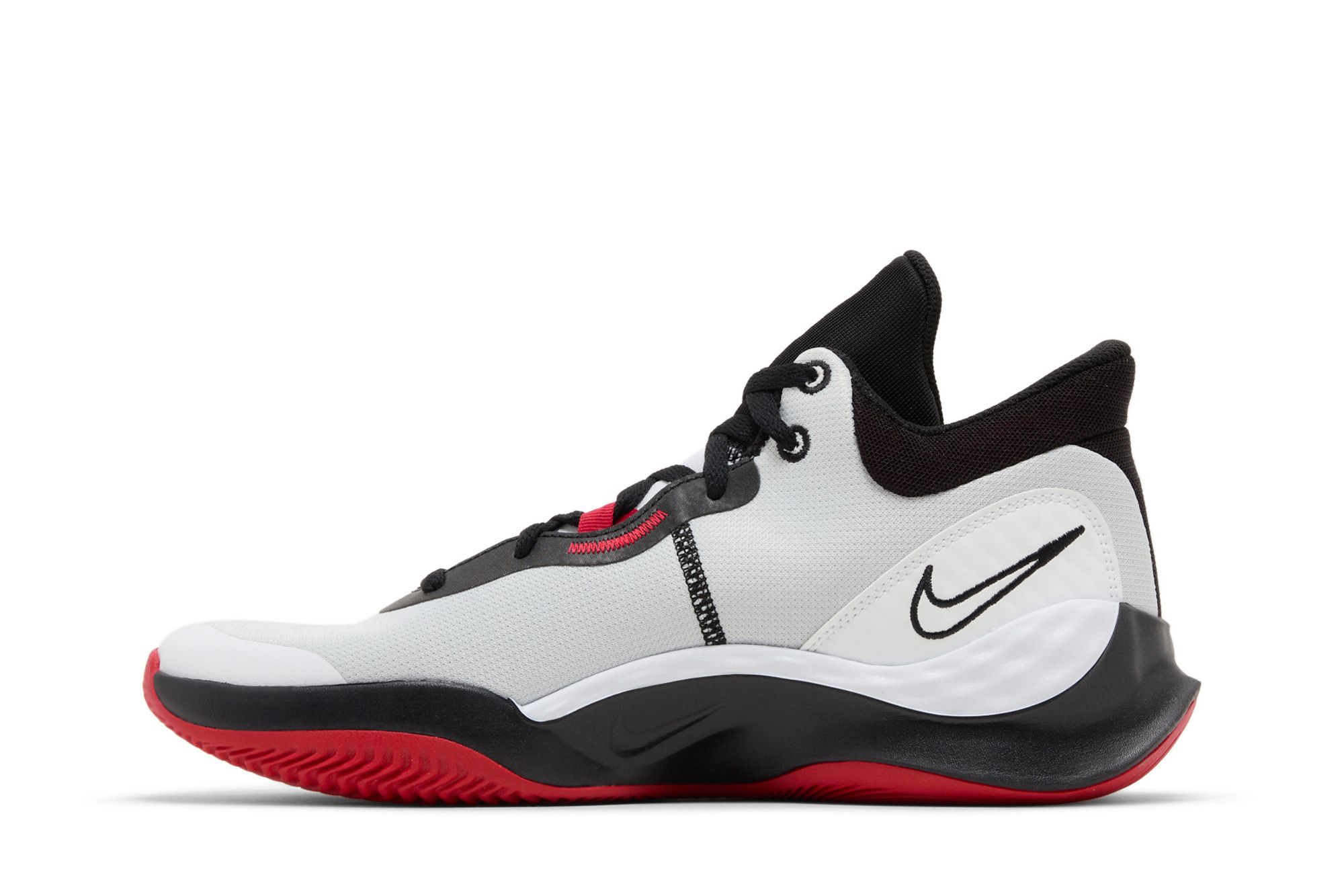 NIKE(ナイキ)DD9304-100 RENEW ELEVATE3 スニーカー 楽天市場】NIKE(ナイキ)DD9304-100(1797)RENEW ELEVATE III