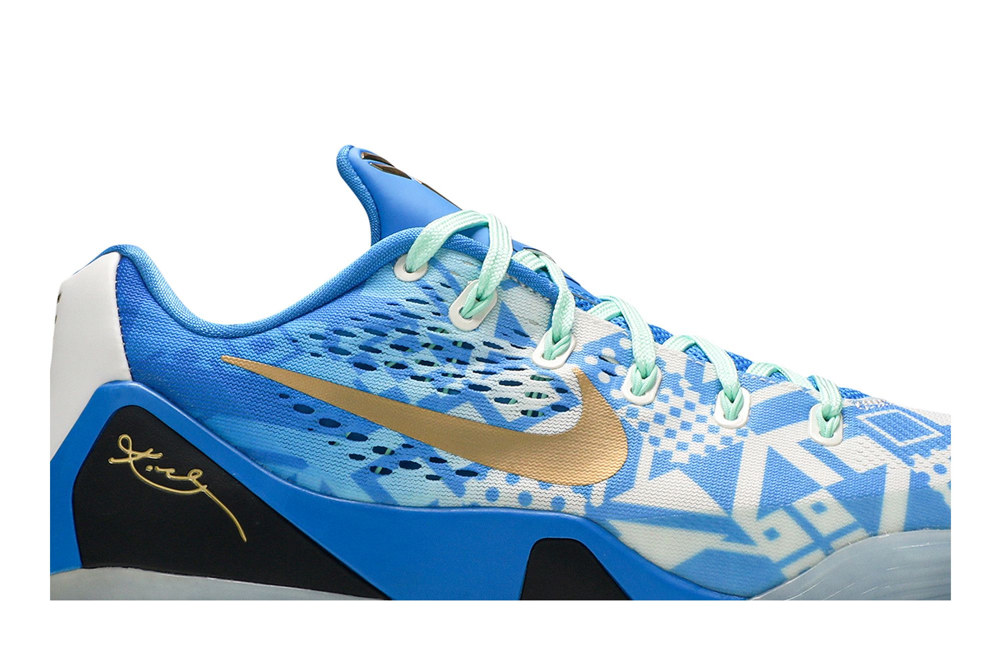 Size 12.0 Kobe 9 EM Hyper Cobalt