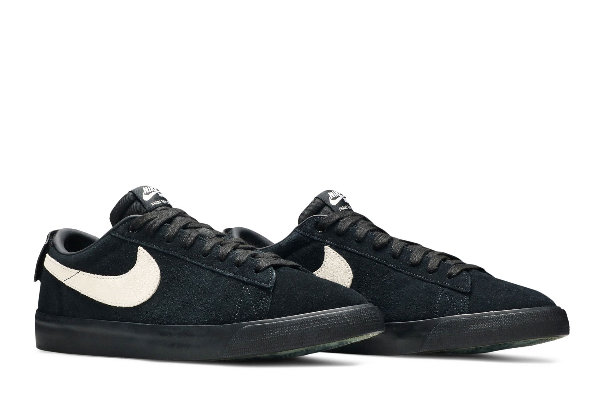 nike sb blazer low gt black white