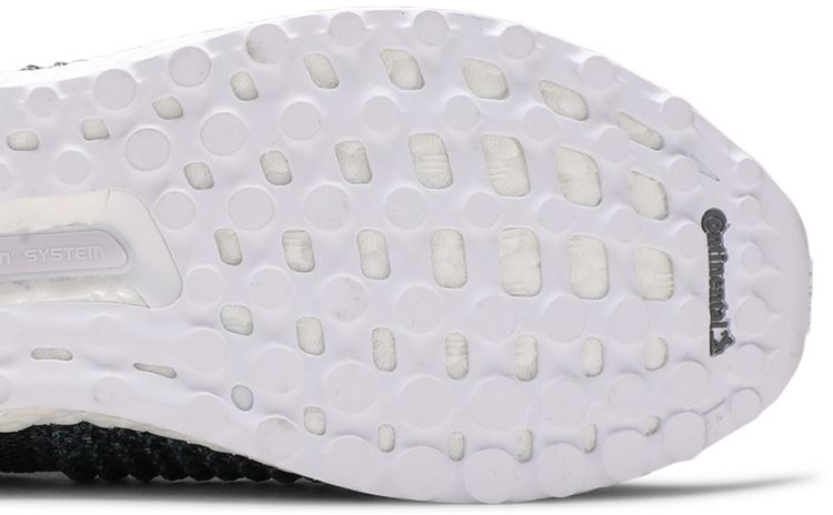 Parley x adidas UltraBoost Laceless Raw Grey