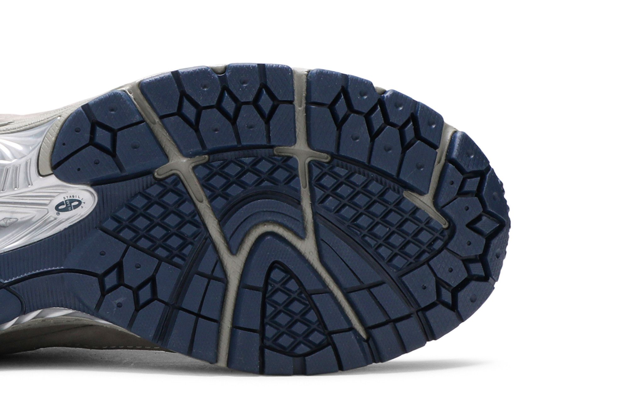 Buy New Balance 2002R OG 'Light Grey' - ML2002RA | GOAT