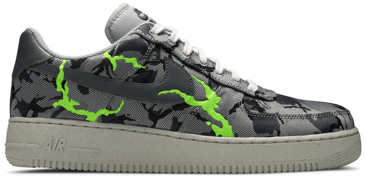 Nike Air Force 1 07 LX Grey Camo