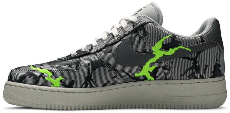 Nike Air Force 1 07 LX Grey Camo