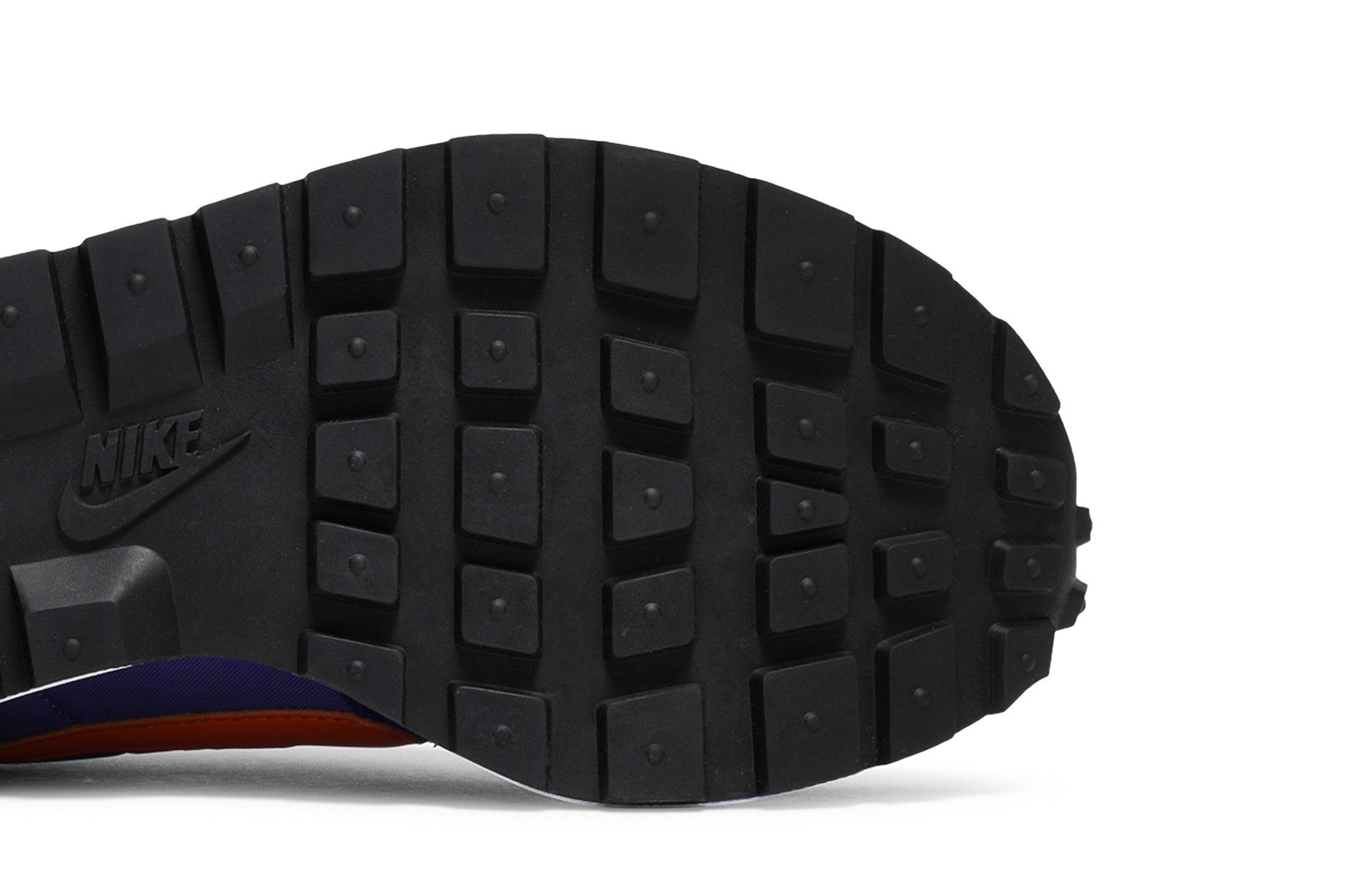 dark iris sacai stockx