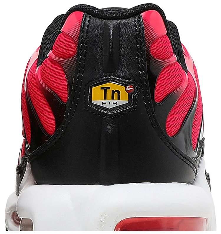Nike Air Max Plus Siren Red
