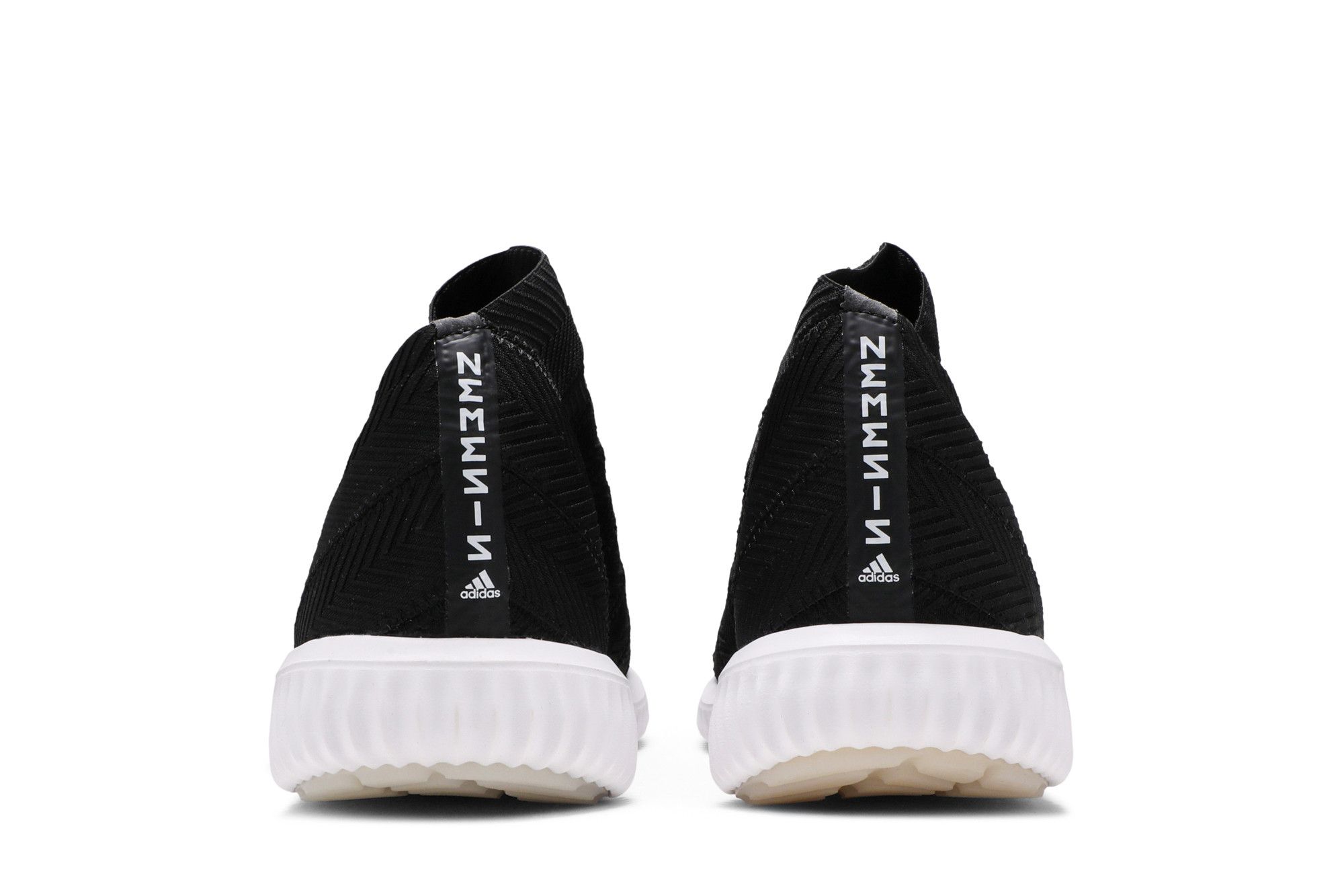 Achetez des Nemeziz Tango 18.1 Black White AC7076 GOAT FR