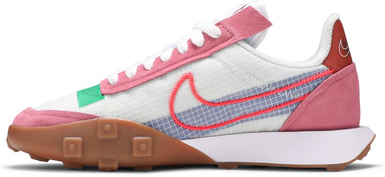 Nike Wmns Waffle Racer 2X Desert Berry Crimson