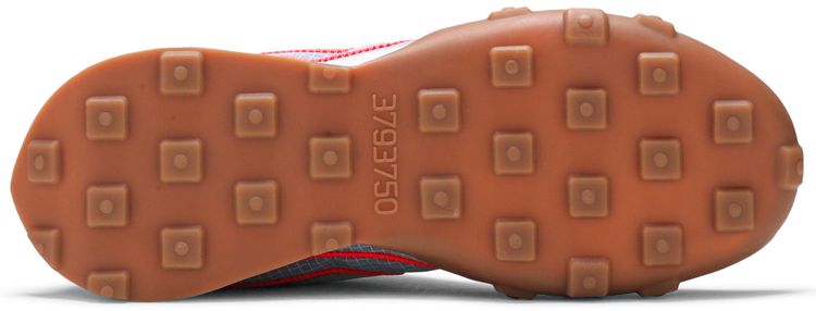 Nike Wmns Waffle Racer 2X Desert Berry Crimson