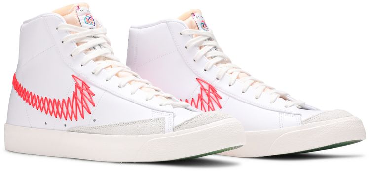 Nike Blazer Mid 77 Vintage Double Zig Zag Stitched Swoosh