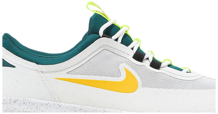 Nyjah Free 2 SB White Geode Teal Gold