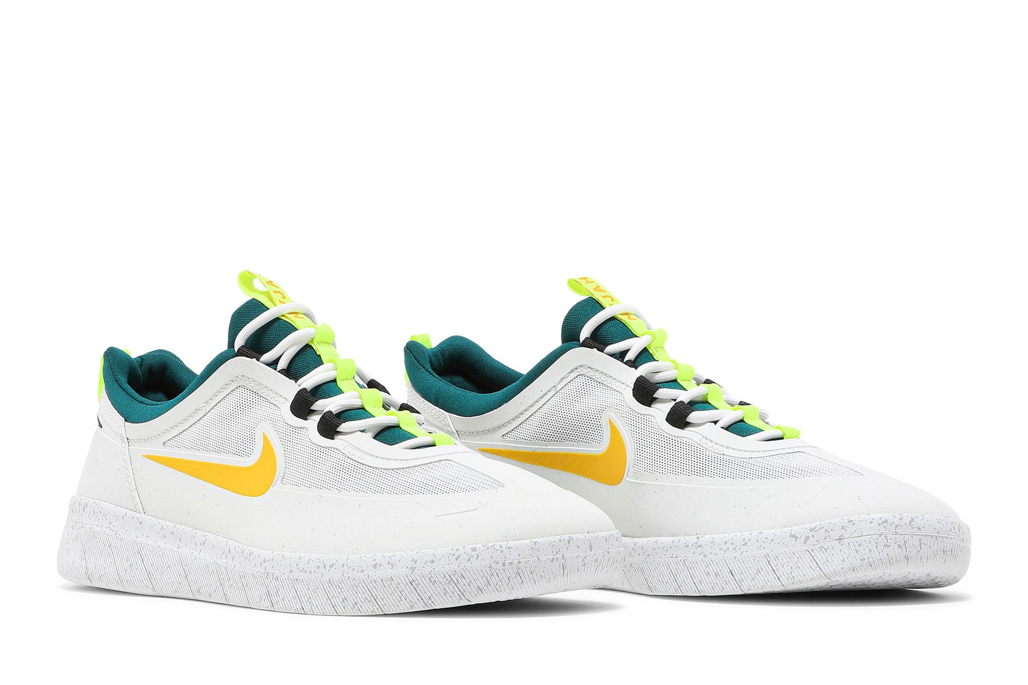 Size 10.5 Nyjah Free 2 SB White Geode Teal Gold
