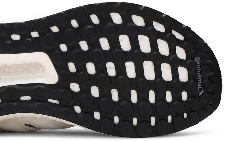 Star Wars x adidas UltraBoost DNA Princess Leia