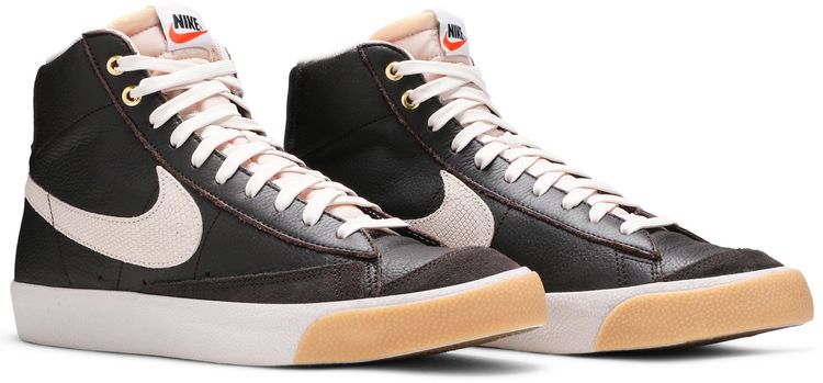 Nike Blazer Mid 77 Orewood Brown