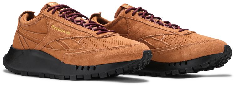 Reebok Sneakersnstuff x Classic Leather Legacy Wild Brown