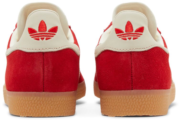 adidas Wmns Gazelle Scarlet Aluminum