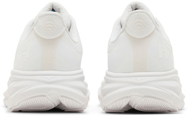 Wmns Clifton 9 Wide Triple White