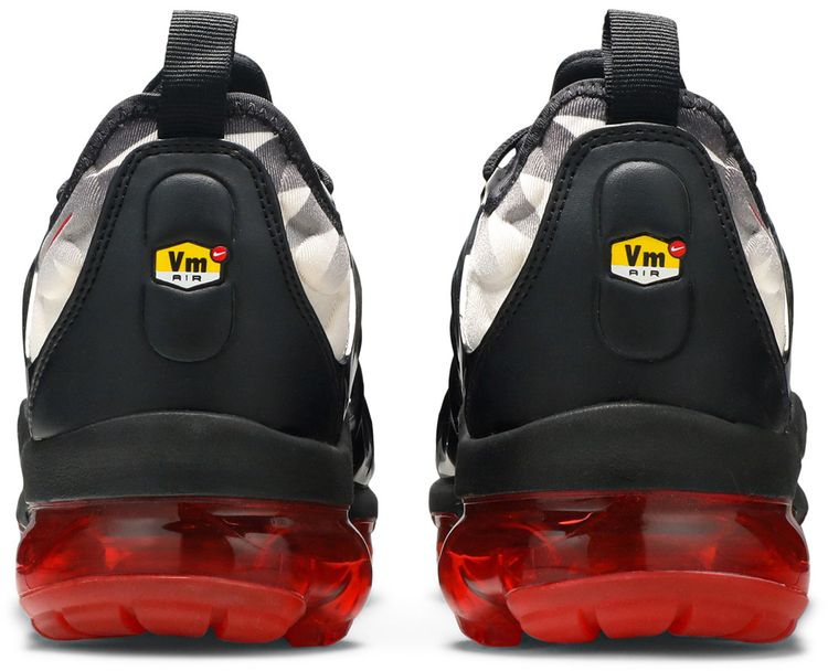 Nike Air VaporMax Plus Black Red