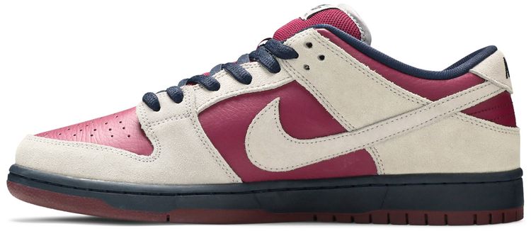 Nike Dunk Low SB True Berry