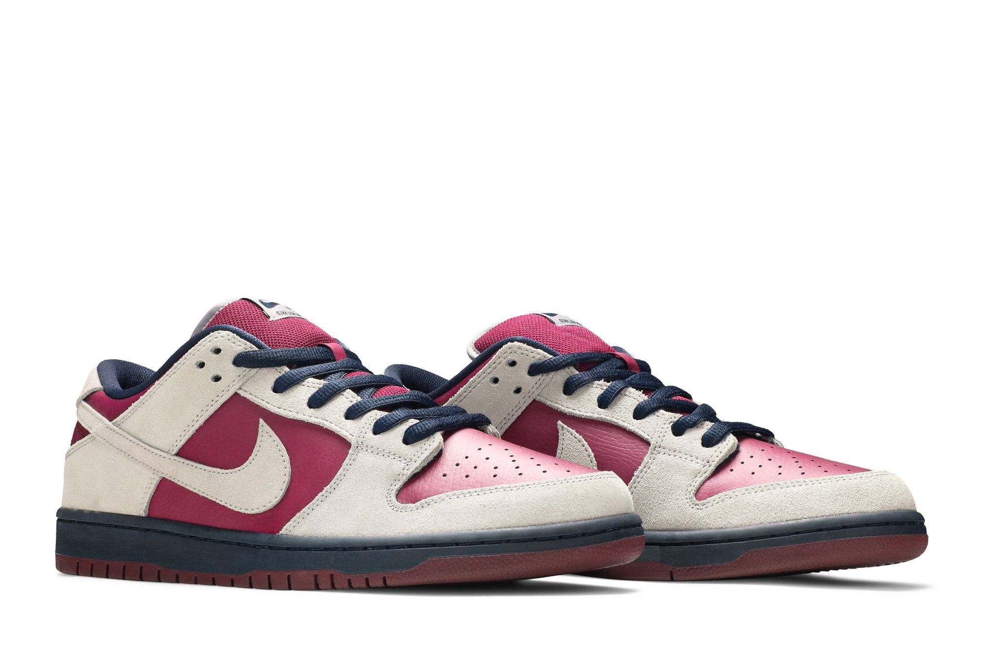 Nike sb dunk low pro shoe atmosphere grey top