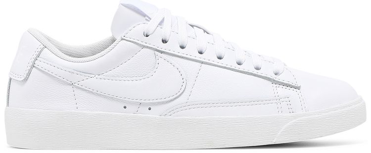 Nike Wmns Blazer Low LE Triple White
