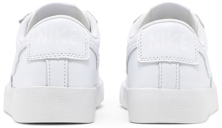 Nike Wmns Blazer Low LE Triple White