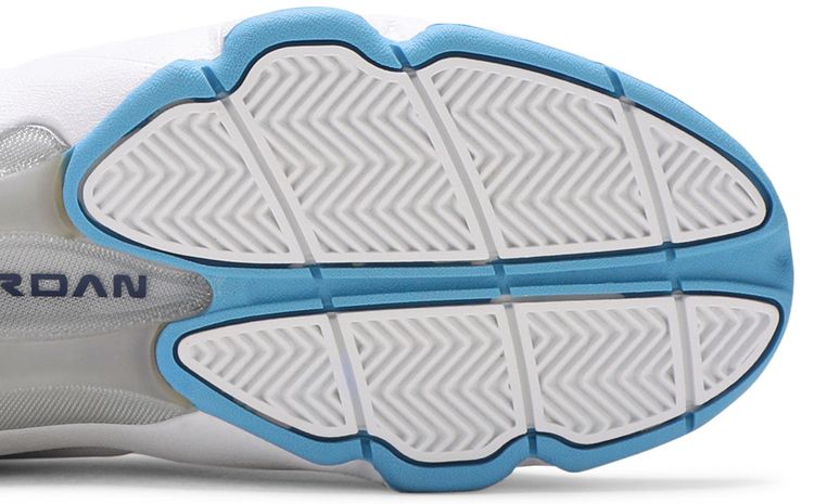 Wmns Air Jordan OG UNC