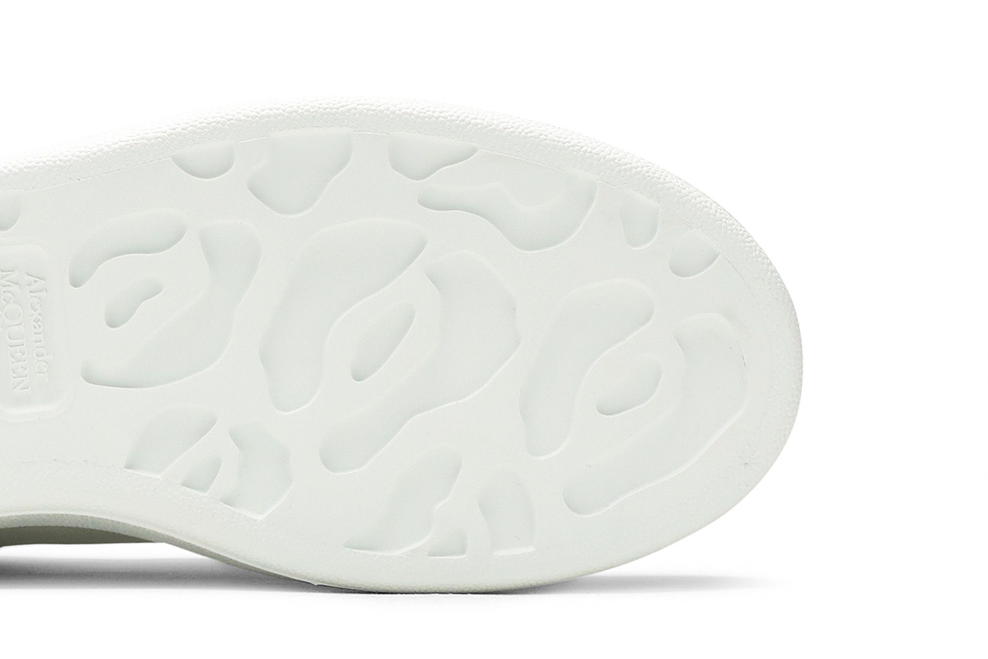 アリサページ Alysia W Black White Wrinkle Patent Sneakers by Ziera | Shop
