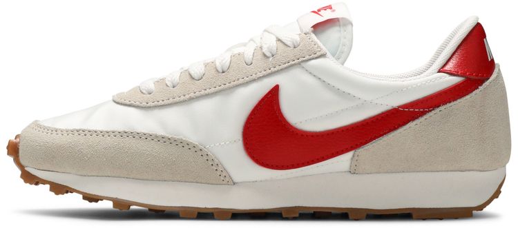 Nike Wmns Daybreak White University Red