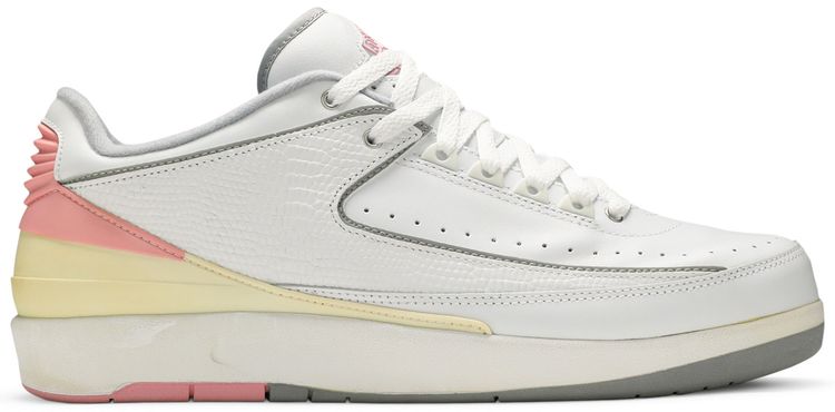 Wmns Air Jordan 2 Retro Low