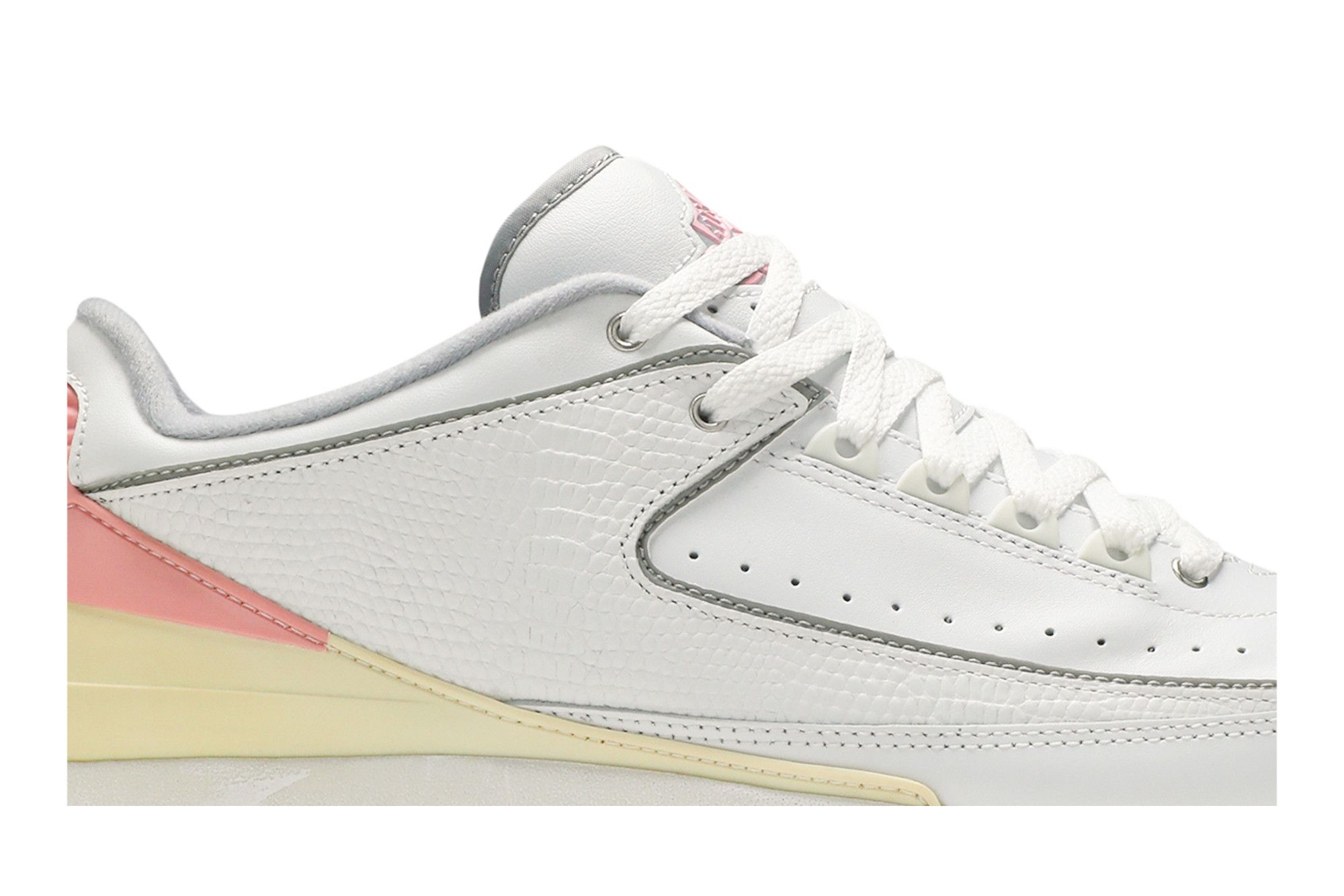 Buy Wmns Air Jordan 2 Retro Low - 311648 103 | GOAT