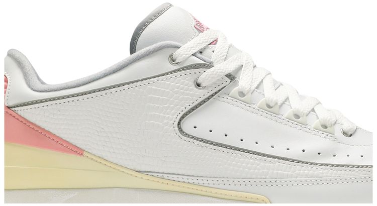 Wmns Air Jordan 2 Retro Low