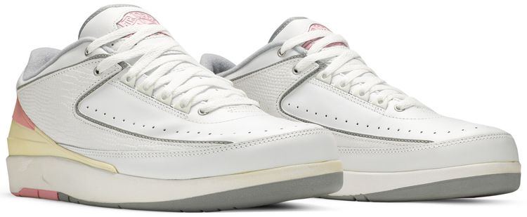 Wmns Air Jordan 2 Retro Low