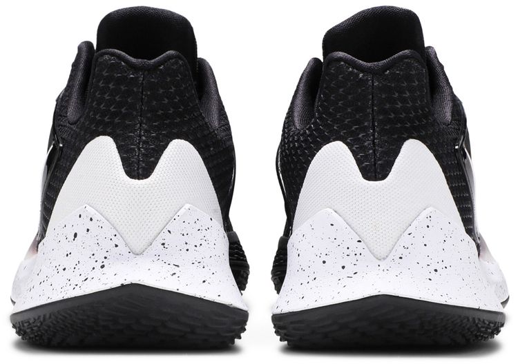 Nike Kyrie Low 2 Black