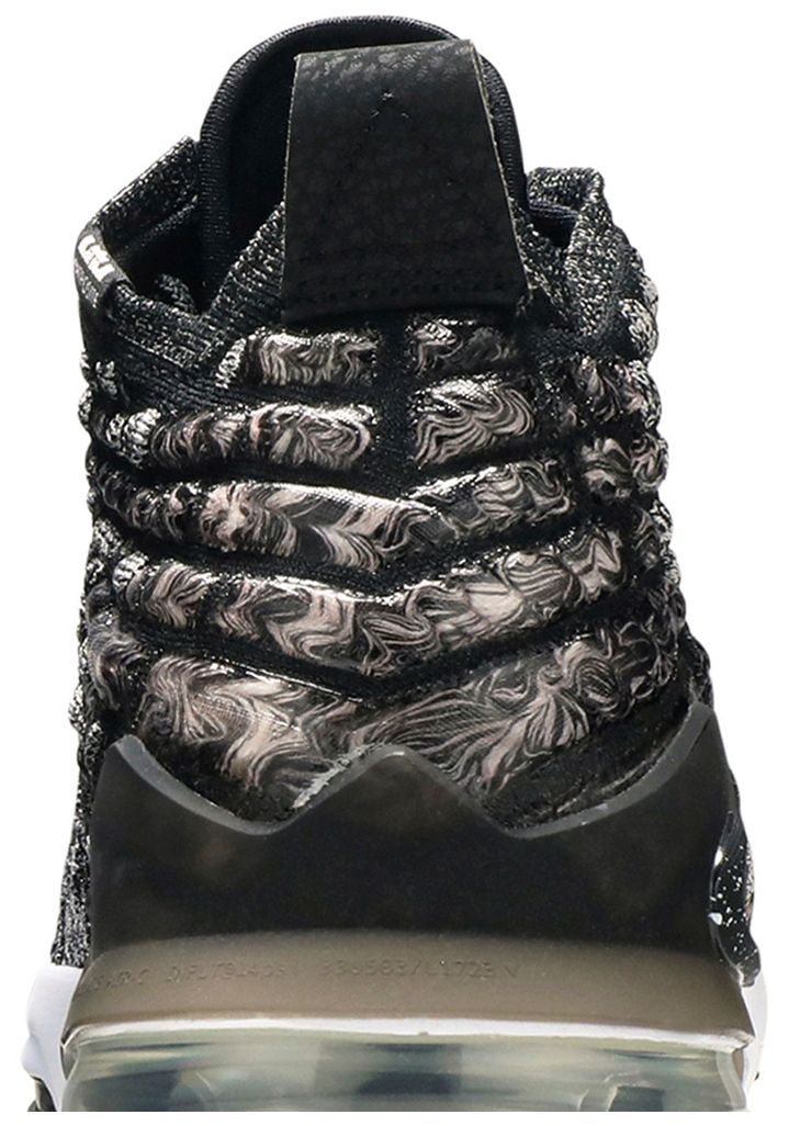 Nike LeBron 17 BG In The Arena