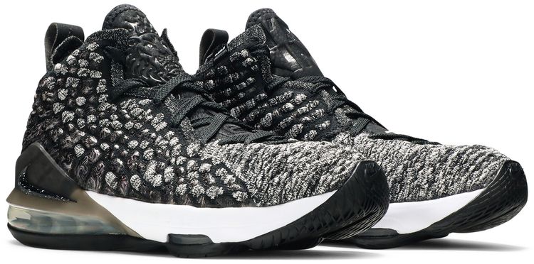 Nike LeBron 17 BG In The Arena