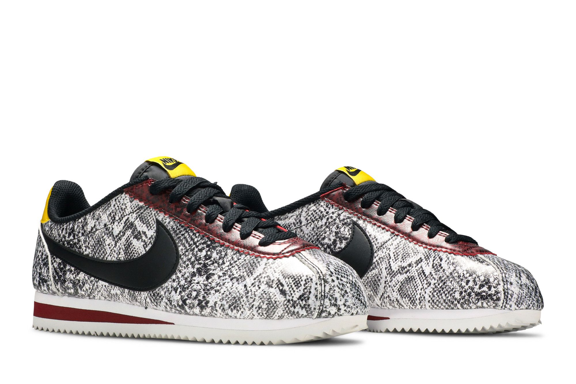 Snakeskin nike cortez store