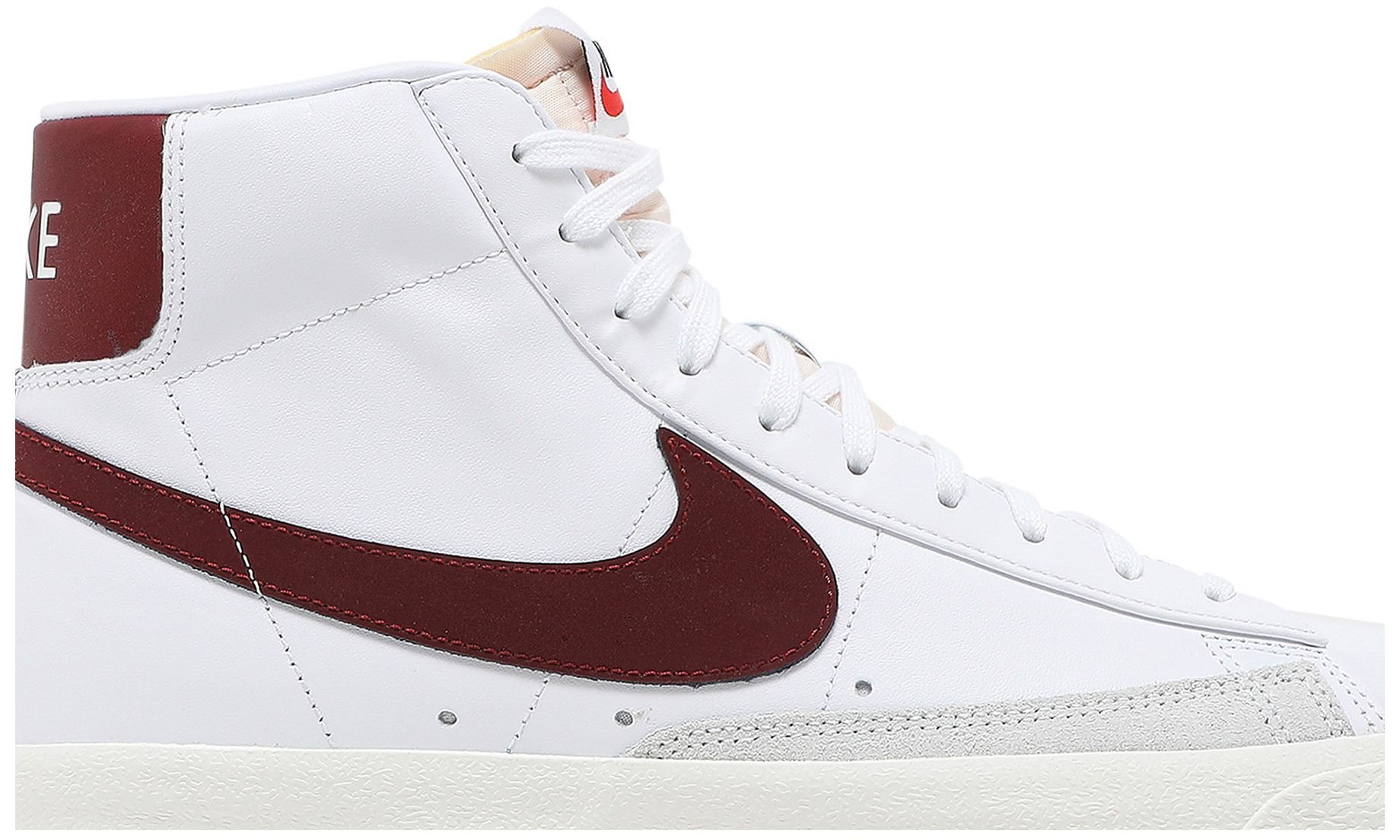 blazer mid 77 white red