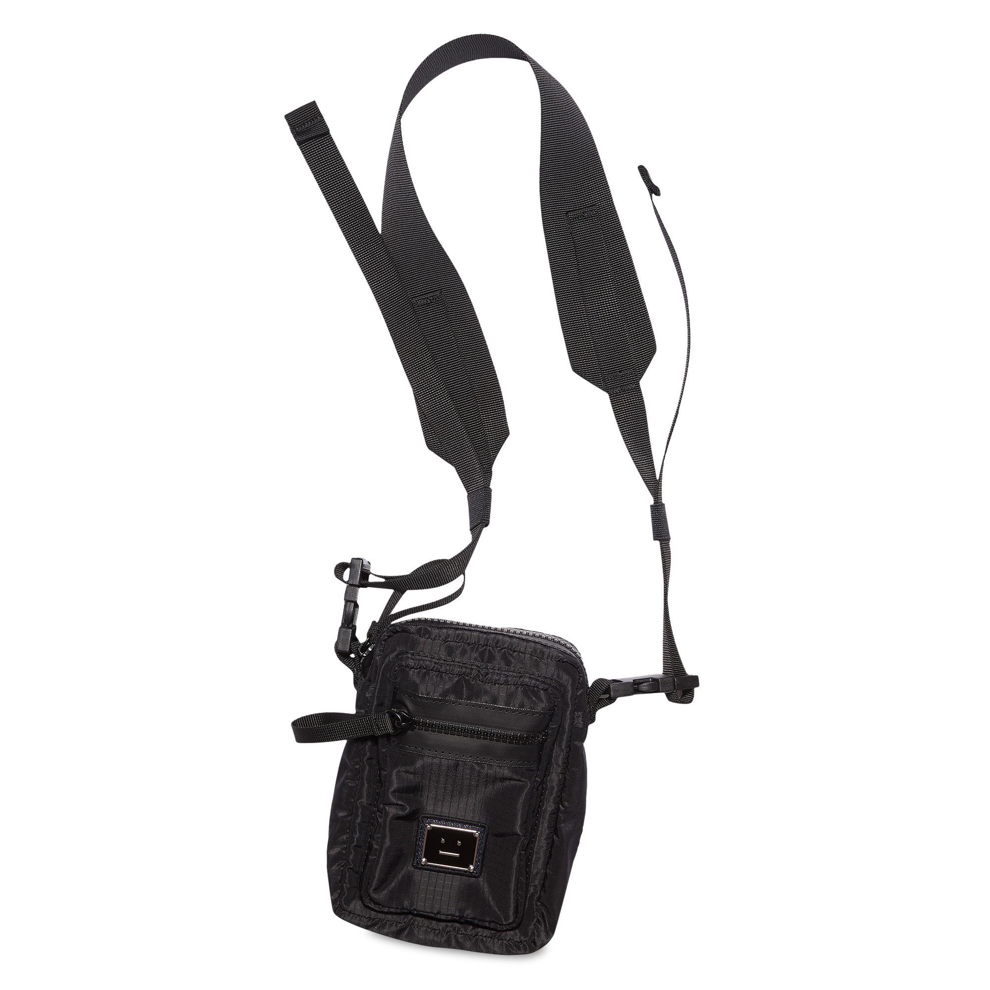 Logo plaque pocket bag black sale